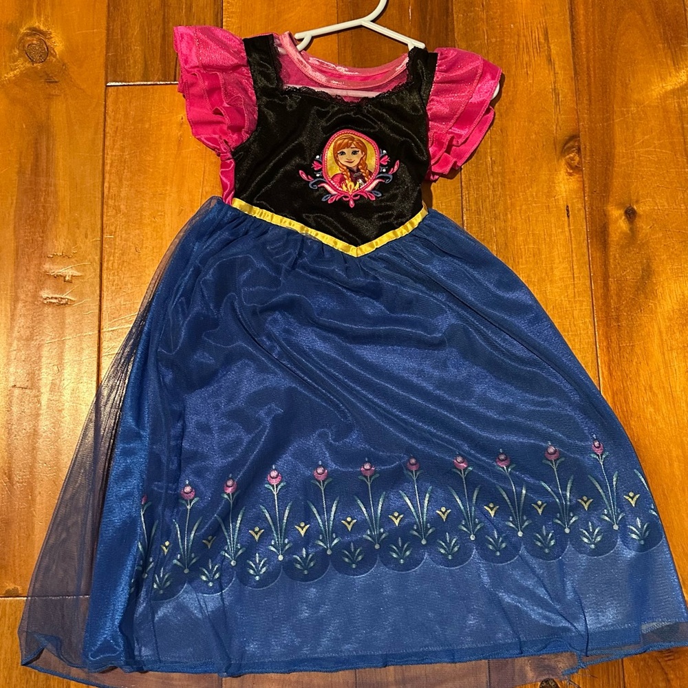 Frozen Anna Dress 👗 🩵 ❄️